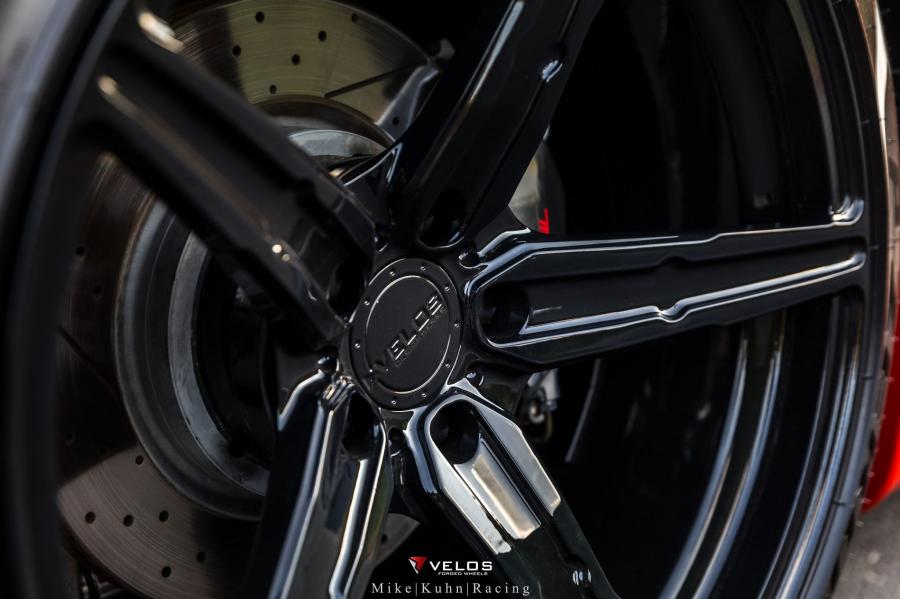 Колеса Maserati GranTurismo on Velos Wheels (S5) 2019 года  (фото 2 из 8)
